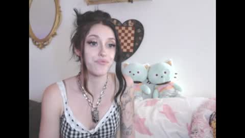 Snapshot of shespeachy chatting on 07-29-26, 11:47 peachy online show from 07-29-26, 11:47