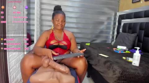 Snapshot of sheyla__ebony chatting on 04-18-26, 12:47 sheyla__ebony online show from 04-18-26, 12:47