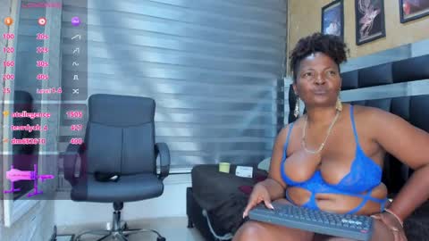 Snapshot of sheyla__ebony chatting on 04-29-26, 12:16 sheyla__ebony online show from 04-29-26, 12:16