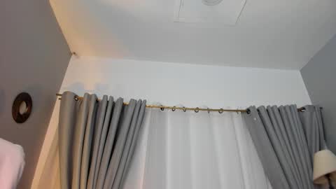 Sheyla online show from 12-14-25, 04:12