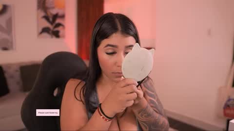 Sheyla Bakerr  online show from 11-28-25, 09:45