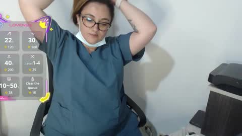 Snapshot of shianrose chatting on 02-19-26, 02:07 shianrose online show from 02-19-26, 02:07
