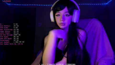 Snapshot of shikott chatting on 02-17-26, 10:16 Shiko online show from 02-17-26, 10:16