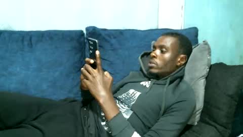 Snapshot of shikwekwe chatting on 09-15-25, 10:32 Collorewamadeals online show from 09-15-25, 10:32