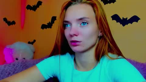 Alexis online show from 10-29-25, 07:04