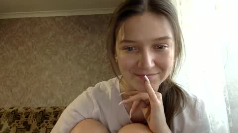 Jesica online show from 03-10-25, 03:20