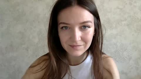 Snapshot of shining_pearl chatting on 04-27-26, 09:07 Jesica online show from 04-27-26, 09:07