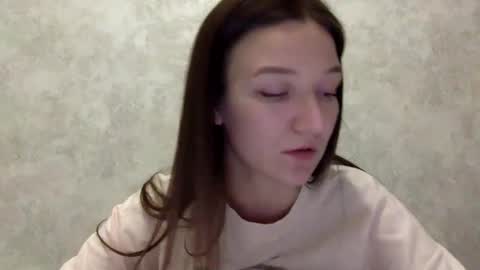 Snapshot of shining_pearl chatting on 05-14-26, 07:20 Jesica online show from 05-14-26, 07:20