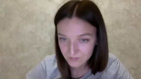 Snapshot of shining_pearl chatting on 05-26-26, 06:37 Jesica online show from 05-26-26, 06:37