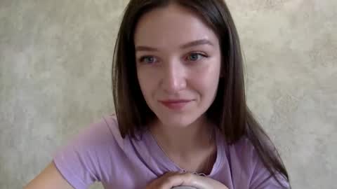 Snapshot of shining_pearl chatting on 05-31-26, 11:28 Jesica online show from 05-31-26, 11:28
