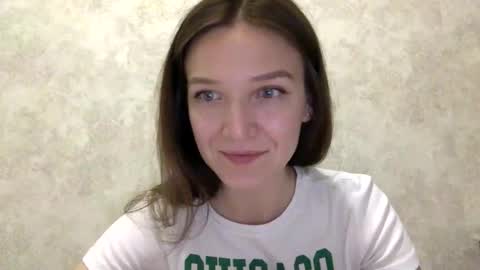 Snapshot of shining_pearl chatting on 06-08-26, 06:41 Jesica online show from 06-08-26, 06:41