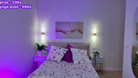 Snapshot of shiny_bell chatting on 11-23-25, 12:38 Bell 3 Next broadcast online show from 11-23-25, 12:38