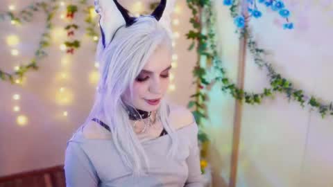 Snapshot of shiny_jail chatting on 05-15-26, 11:01 JennyMira THANK YOU FOR 77 777 online show from 05-15-26, 11:01