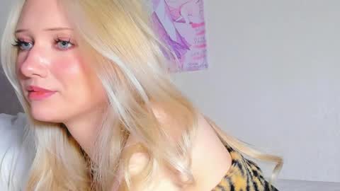 shirahoshii online show from 04-09-26, 03:50