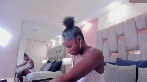 Shirly  online show from 05-17-26, 06:59