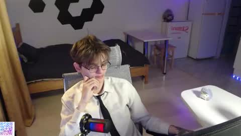 Snapshot of shiromy_ chatting on 11-26-25, 05:25 shiromy_ online show from 11-26-25, 05:25