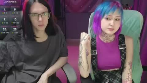 Snapshot of shiroxloly chatting on 06-17-26, 08:39 SHIROxLOLY online show from 06-17-26, 08:39