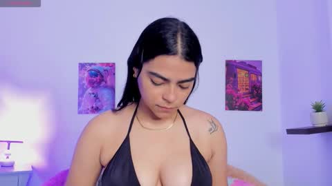 shizuka 11  online show from 11-19-25, 10:59