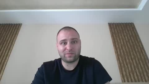 shmele_04 online show from 09-09-25, 01:54