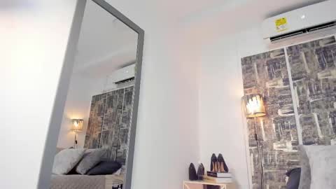 Snapshot of shofiavega chatting on 04-18-26, 07:58 SHOFIA online show from 04-18-26, 07:58
