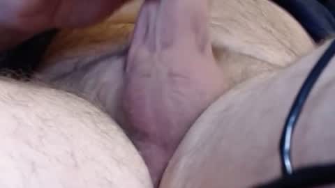 Snapshot of shommeyourtits chatting on 07-03-26, 10:10 John online show from 07-03-26, 10:10
