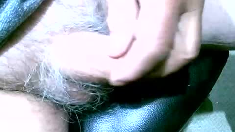 Snapshot of shootertog chatting on 09-29-25, 10:53 shootertog online show from 09-29-25, 10:53