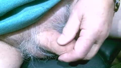 Snapshot of shootertog chatting on 12-01-25, 11:48 shootertog online show from 12-01-25, 11:48