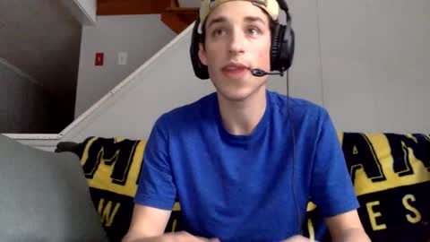 shortiesn40s online show from 02-18-26, 06:15