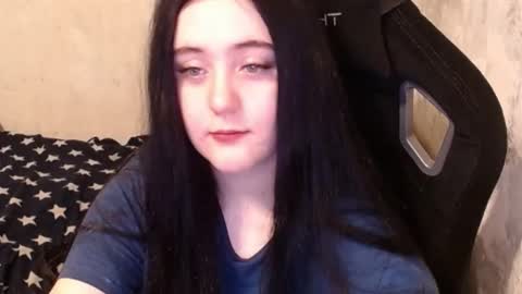 Snapshot of show_for_you chatting on 12-10-24, 12:16 show_for_you online show from 12-10-24, 12:16