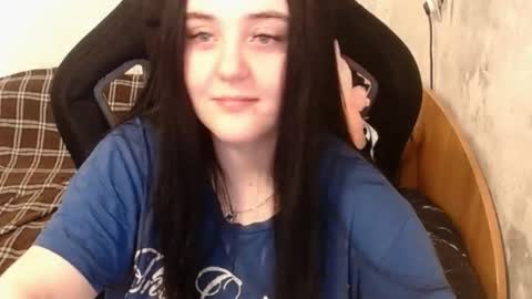 Snapshot of show_for_you chatting on 09-11-25, 10:59 show_for_you online show from 09-11-25, 10:59