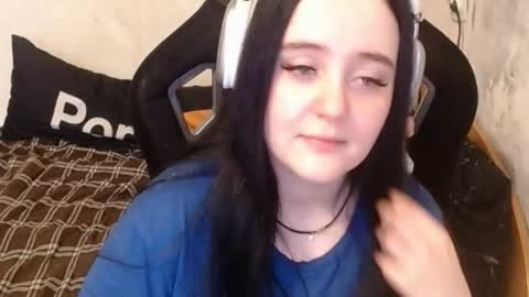 Snapshot of show_for_you chatting on 11-05-25, 09:20 show_for_you online show from 11-05-25, 09:20