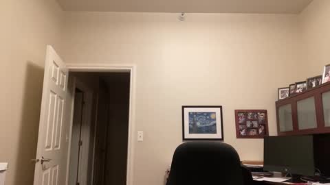 Chicago Guy online show from 01-12-25, 03:17