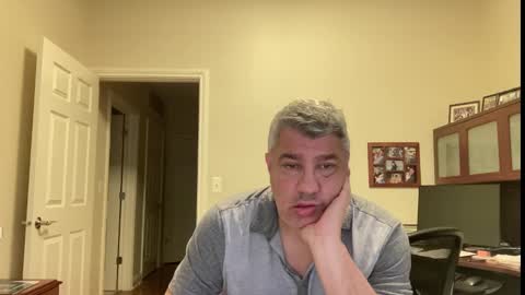 Chicago Guy online show from 09-18-25, 11:51