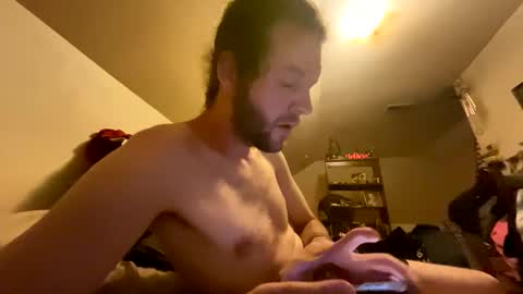Snapshot of showmewe chatting on 04-28-26, 02:27 showmewe online show from 04-28-26, 02:27