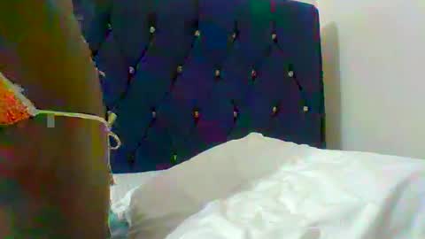 Snapshot of shugar7260 chatting on 09-11-25, 07:03 shugar7260 online show from 09-11-25, 07:03