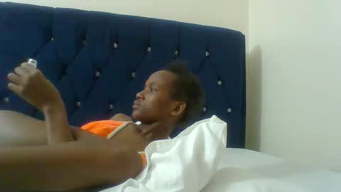 Snapshot of shugar7260 chatting on 09-14-25, 02:00 shugar7260 online show from 09-14-25, 02:00