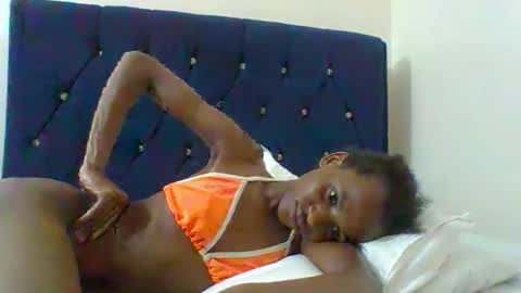 Snapshot of shugar7260 chatting on 09-14-25, 02:05 shugar7260 online show from 09-14-25, 02:05