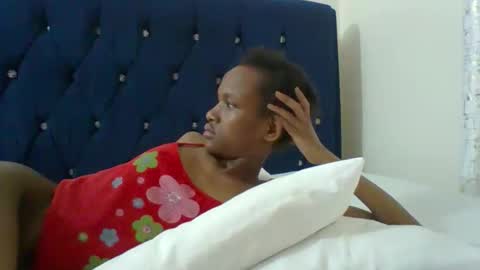 Snapshot of shugar7260 chatting on 09-27-25, 09:36 shugar7260 online show from 09-27-25, 09:36