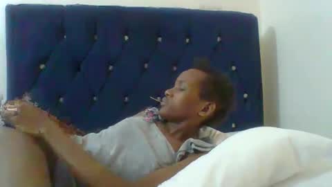 Snapshot of shugar7260 chatting on 10-02-25, 09:27 shugar7260 online show from 10-02-25, 09:27