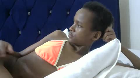 Snapshot of shugar7260 chatting on 10-02-25, 11:12 shugar7260 online show from 10-02-25, 11:12