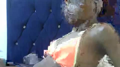 Snapshot of shugar7260 chatting on 10-27-25, 09:35 shugar7260 online show from 10-27-25, 09:35