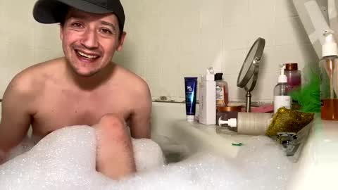 Snapshot of shugurbaeo chatting on 12-03-24, 01:08 Shugurbaeo online show from 12-03-24, 01:08