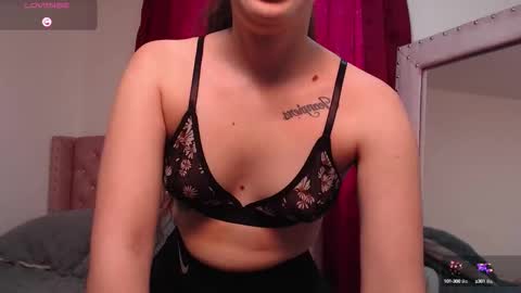 Samara online show from 10-10-25, 03:22