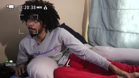 Snapshot of shvrkbxy chatting on 12-15-25, 06:12 shvrkbxy online show from 12-15-25, 06:12