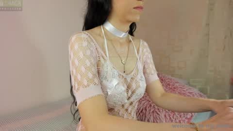 Angel  online show from 04-09-26, 01:05