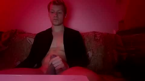 shy_couple_cute online show from 02-04-25, 11:59