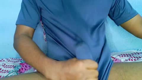 shyeyes online show from 12-23-24, 02:56