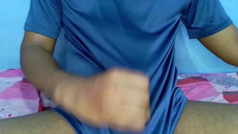 shyeyes online show from 12-25-24, 06:09