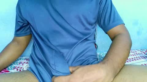 shyeyes online show from 01-25-25, 04:35