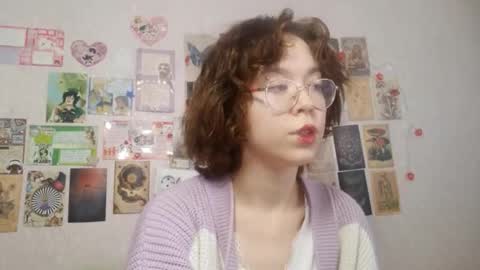 Milena online show from 09-15-25, 01:11